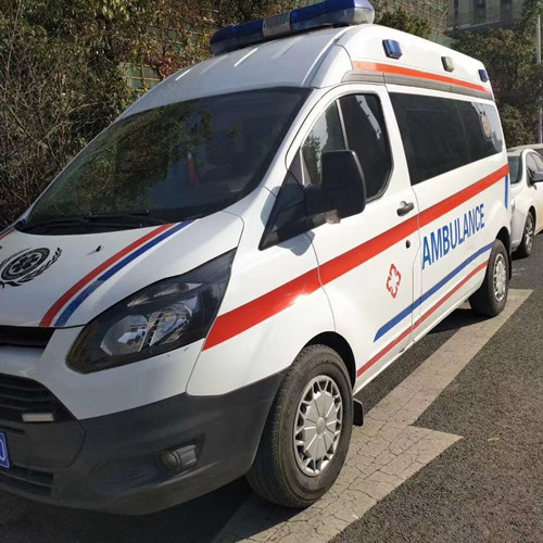 山南品质救护车出租,为您的健康出行负责